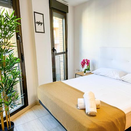 Apartament Enjoy El Pilar Turistea Saragossa Zewnętrze zdjęcie