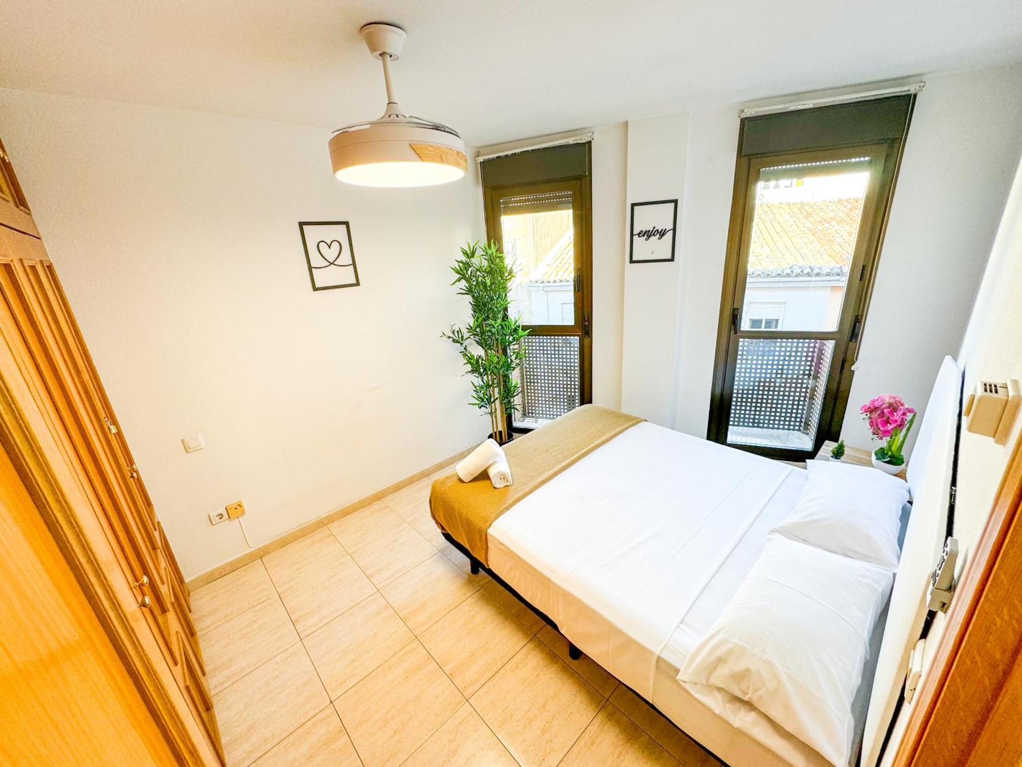 Apartament Enjoy El Pilar Turistea Saragossa Zewnętrze zdjęcie